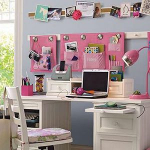 Kệ gỗ trang trí chữ nhật lồng ak47 5d6f69434631c.jpeg